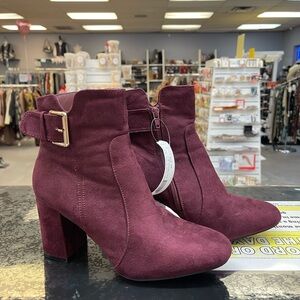 Diba Chic Plum Heeled Boots